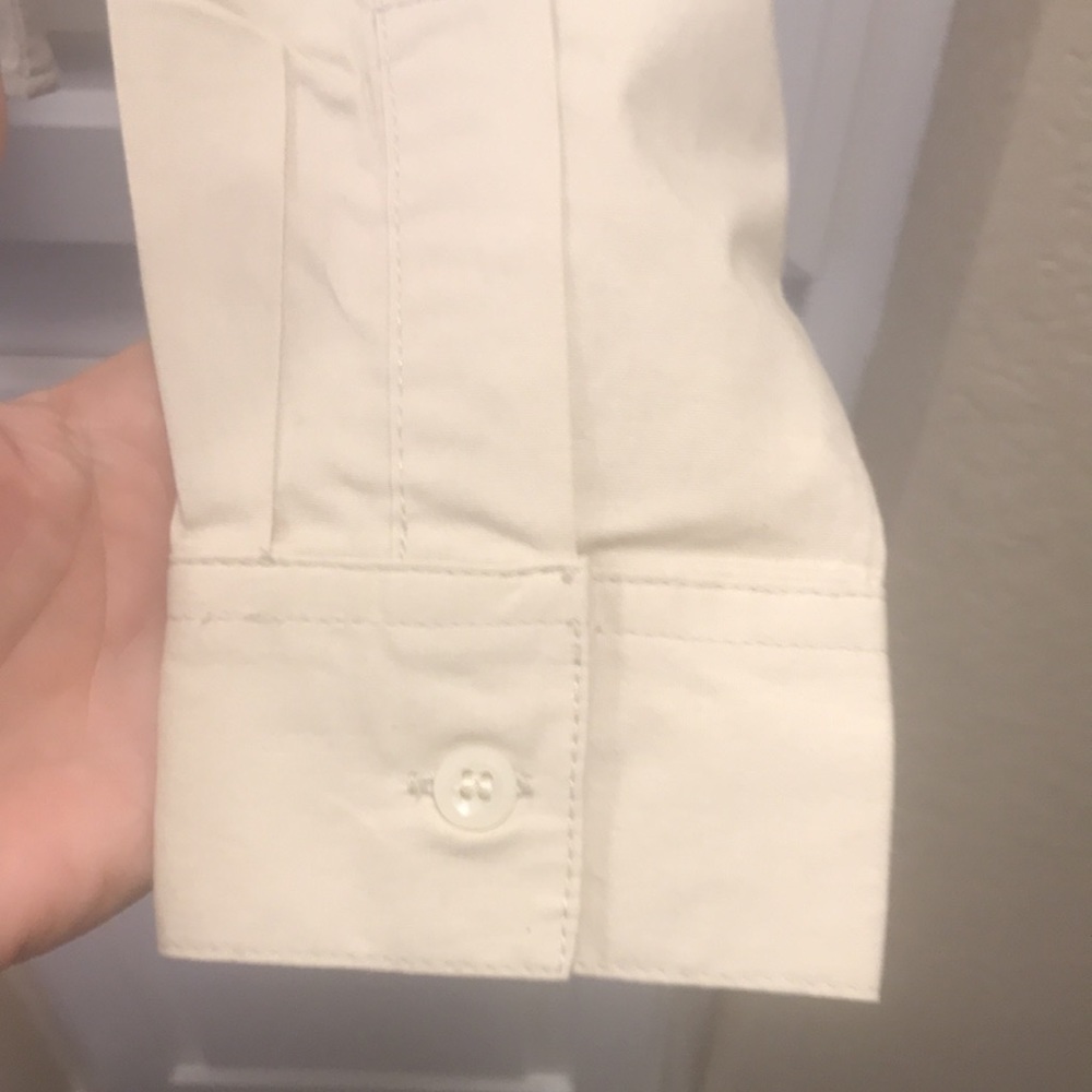 4 for $10 💗💗 Solutions Casualwear khaki colored button down shirt - Picture 4 of 8